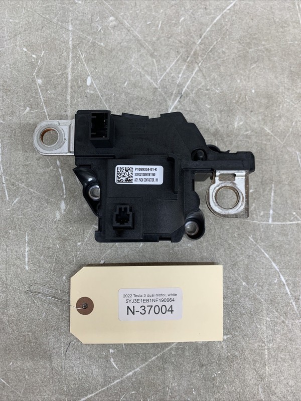 Tesla Model 3 Main Battery Voltage Pack Contactor Switch 1089334-01-K 37004 B146