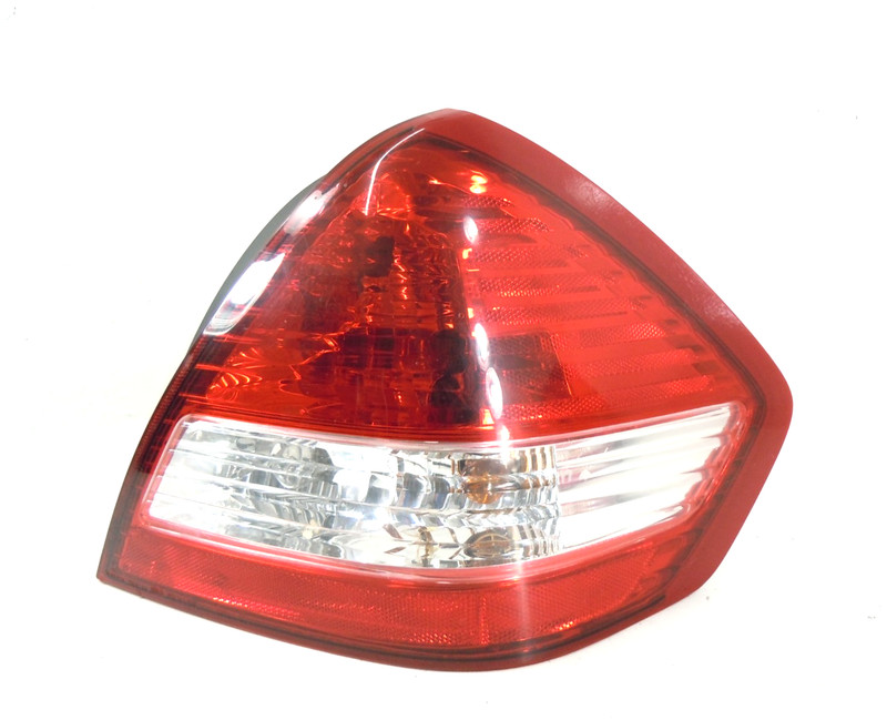 2007-2011 Nissan Versa Sdn Quarter Panel Mounted Tail Light Passenger Right OEM