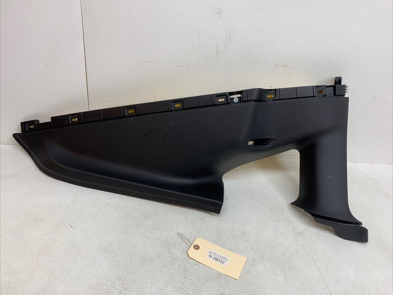 ⚡️20-22 Tesla Y Passenger Side Upper C-Pillar Trim Cover Panel Right 28032 M6