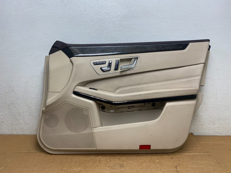 2010 to 2013 Mercedes-Benz E350 Front Right Interior Door Panel Trim OE M6903 DG