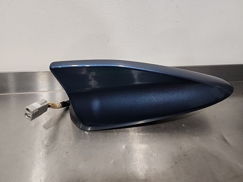 2017 - 2023 MAZDA CX-5 ROOF EXTERIOR SHARK FIN ANTENNA MODULE W/ COVER OEM Blue