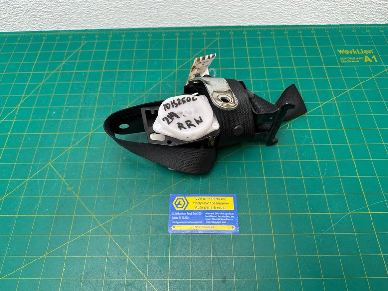 10 Lexus IS250 IS350 REAR RIGHT PASSENGER SEAT BELT RETRACTOR OEM
