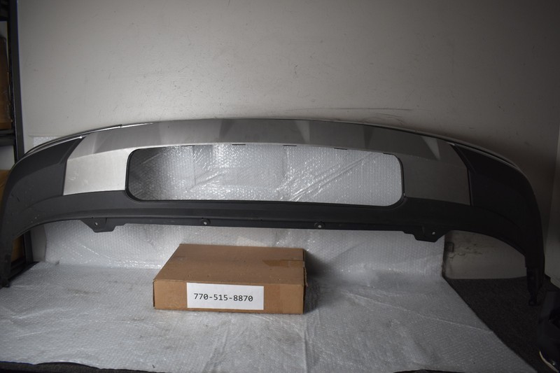 AUDI Q7 REAR LOWER BUMPER COVER VALANCE 2017-2019 OEM 4M0 807 521 J