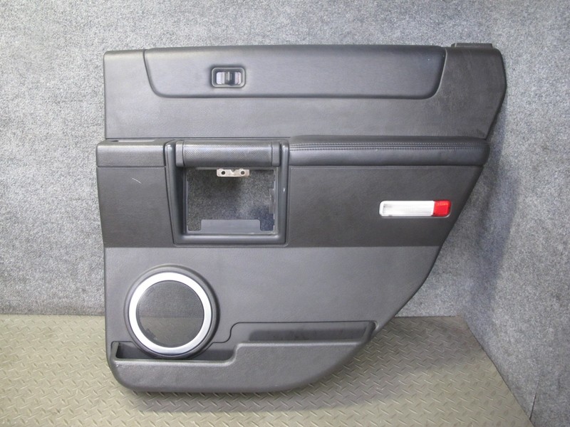 2005-2007 HUMMER H2 REAR RIGHT DOOR INTERIOR TRIM COVER PANEL