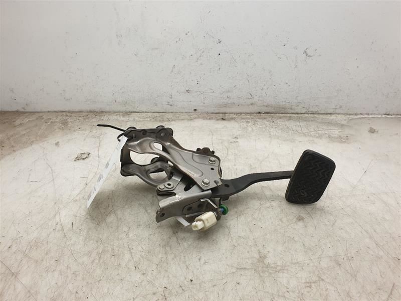 14 15 Lexus IS250 Brake Pedal