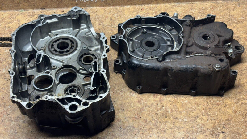 1984 Yamaha Dirt Bike XT250 Engine Casing Cases Block Crank XT 250 B11