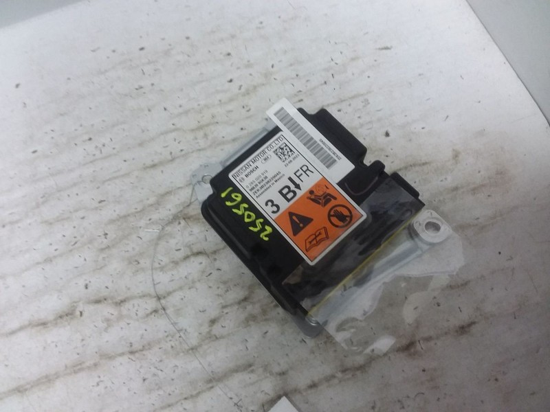 SRS Control Module Front Side And Roof Crew Cab Fits 24 TITAN 988209GK3B