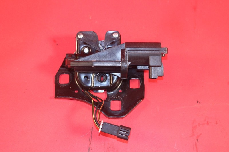 1993-2002 Camaro Firebird Trunk Hatch Power Release Latch USED OEM GM 16625144