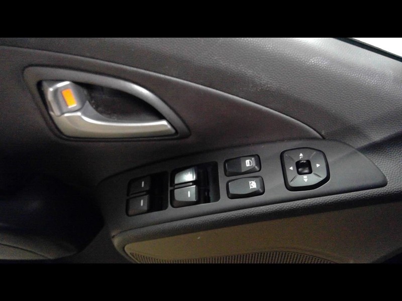 Driver Front Door Switch Driver's Hydrogen Fcv Master Fits 10-16 TUCSON 1703165