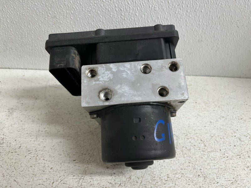 2004-2009 Nissan Titan 4x2 ABS Brake Pump NON-VDC NON-HEAVY SUSPENSION Module