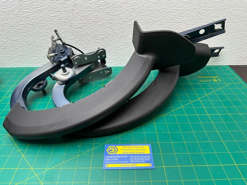 17-23 BMW G30 F90 TRUNK LID HINGE REAR LEFT RIGHT OEM