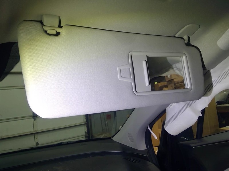Passenger Right Sun Visor Fits 22 CARNIVAL 1758615