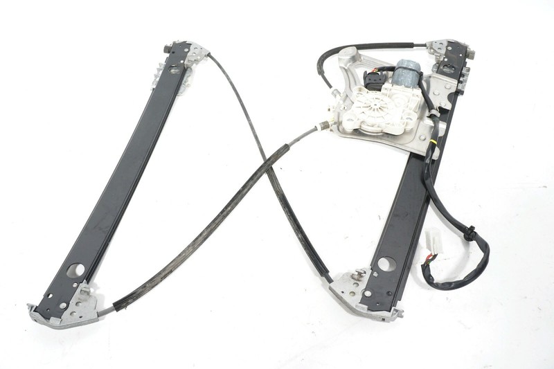 03-06 MERCEDES S430 S500 W220 FRONT RIGHT PASSENGER WINDOW REGULATOR MOTOR OEM