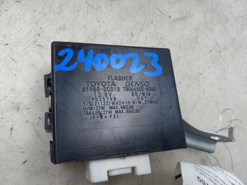 15 TOYOTA TUNDRA TURN SIGNAL FLASHER MODULE 81980-0C0