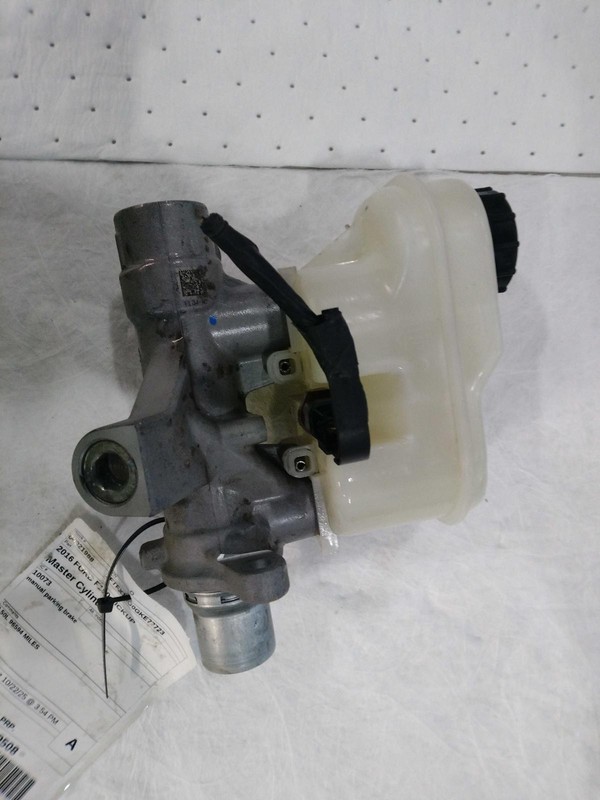 2016 Ford F150 Pickup Brake Master Cylinder OEM Used 645736 96K Miles