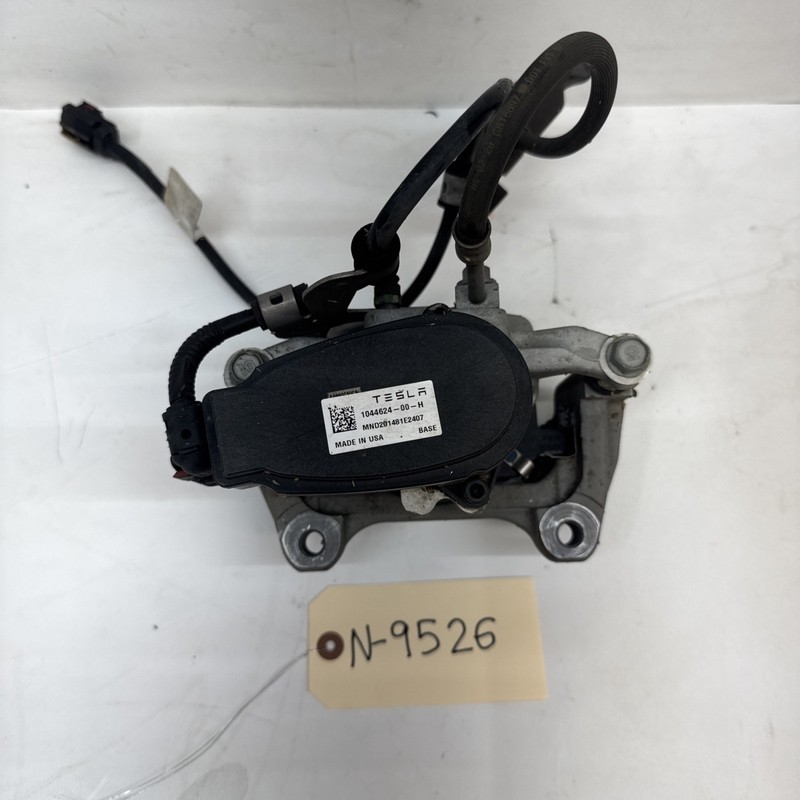 20-22 TESLA MODEL Y REAR RIGHT BRAKE CALIPER 1044624-00-H N-9526 S15