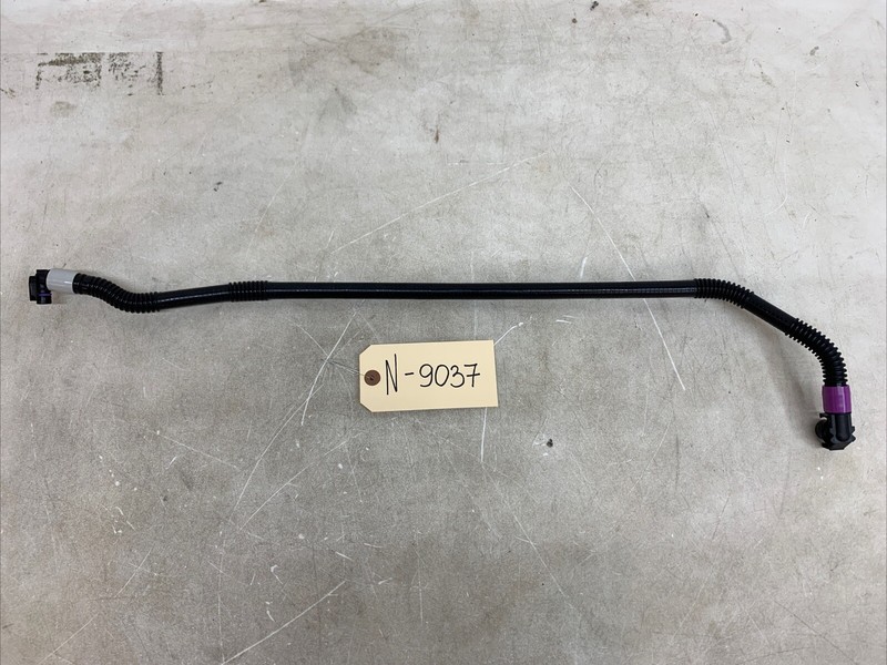 18-23 Tesla Model 3 Main Battery Cooling System Pipe Hose 1521562-00-A 9037 B91