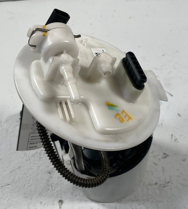2021 - 2025 GENESIS G70 GAS FUEL PUMP SENDING UNIT ASSEMBLY 31110-J5050 # 110983