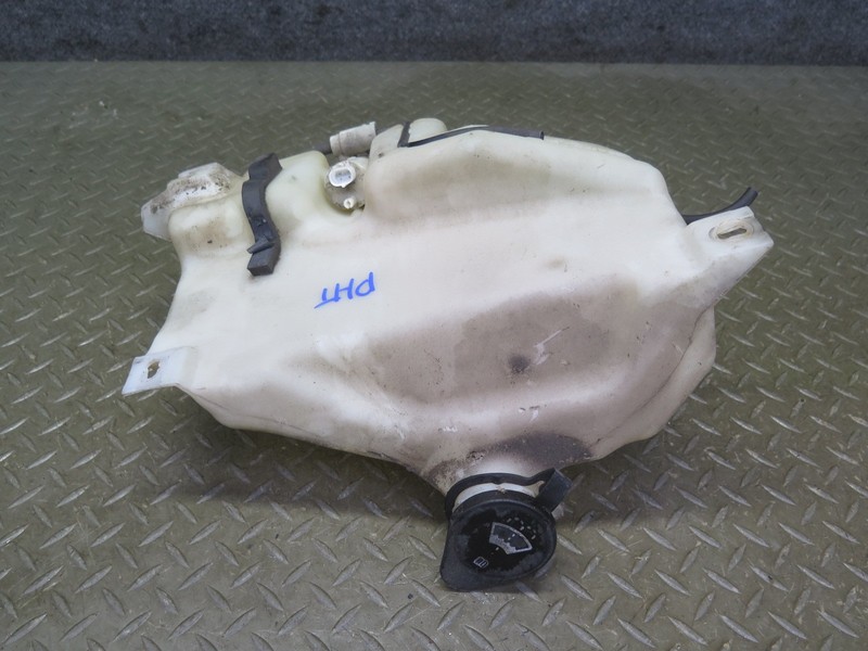 2003-2007 HUMMER H2 FRONT WINDSHIELD WIPER WASHER RESERVOIR TANK BOTTLE