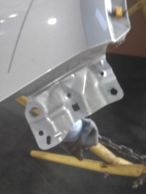 2015 Buick Encore Left Fender Silver Used OEM 64394 84000 Miles