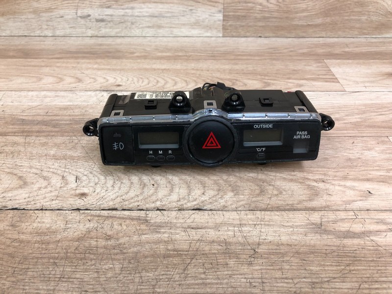 HYUNDAI TIBURON OEM FRONT HAZARD DIGITAL CLOCK TEMP SWITCH 07-08