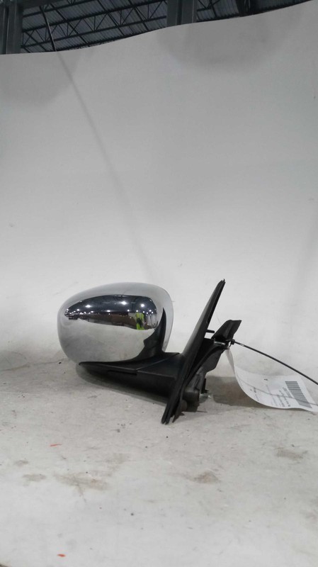 2006 Chrysler 300 Right Door Mirror Assembly Silver OEM 301626 97K Miles