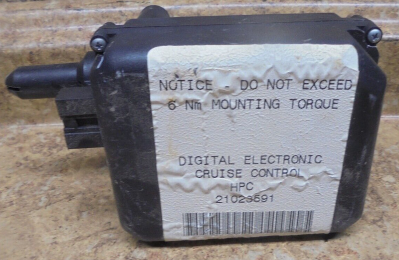 1998 1999 Saturn SC2 SC 2 Digital Cruise Control Box Module HPC DECC Computer 99