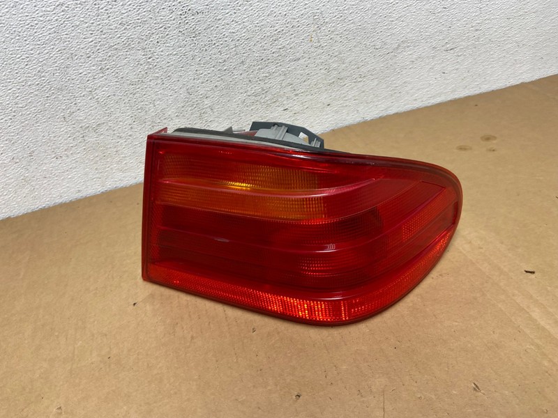 1996 - 1999 Mercedes-Benz E W210 E320 Right Passenger Tail Light OEM AD2591 LK