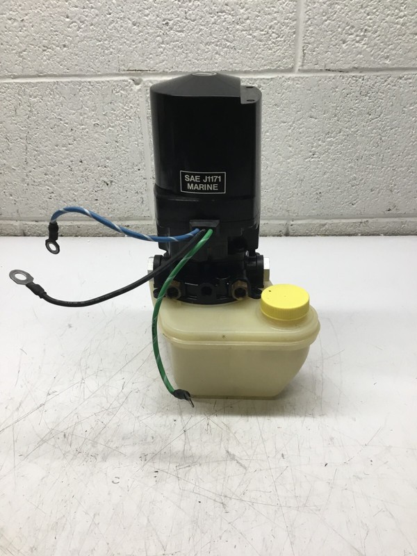 CH3Mercruiser Power Trim Pump & Reservoir - Tested / Good Condition