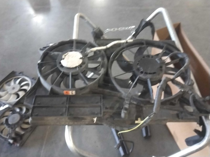 Used Engine Cooling Fan Motor fits: 2016 Ford Explorer fan assembly 2.3 Grade A
