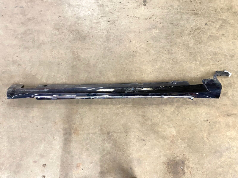⭐2012-2021 TESLA MODEL S RIGHT PASS SIDE SKIRT MOLDING SCUFF PLATE OEM LOT2387