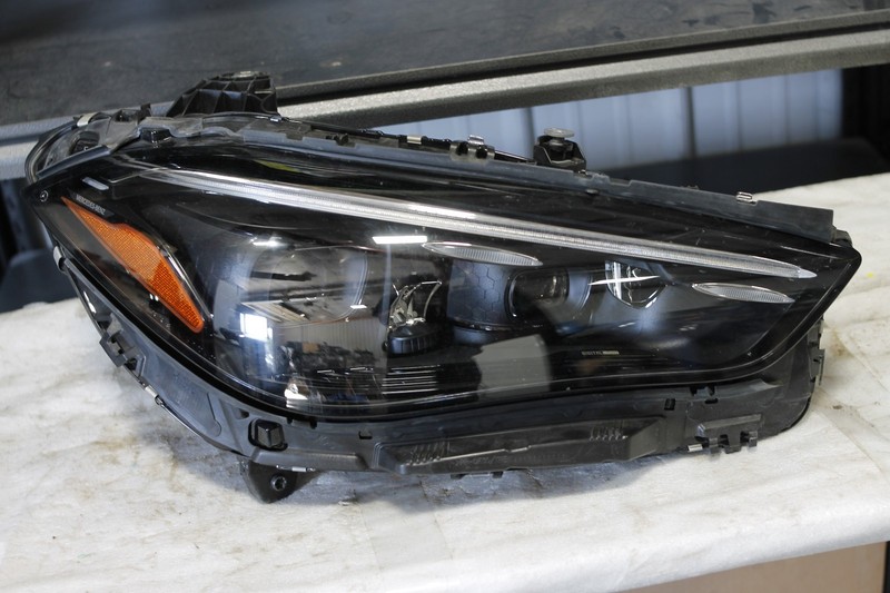 2024-2025 Mercedes-Benz CLE300 CLE450 Right Passenger Side Led Headlight Oem