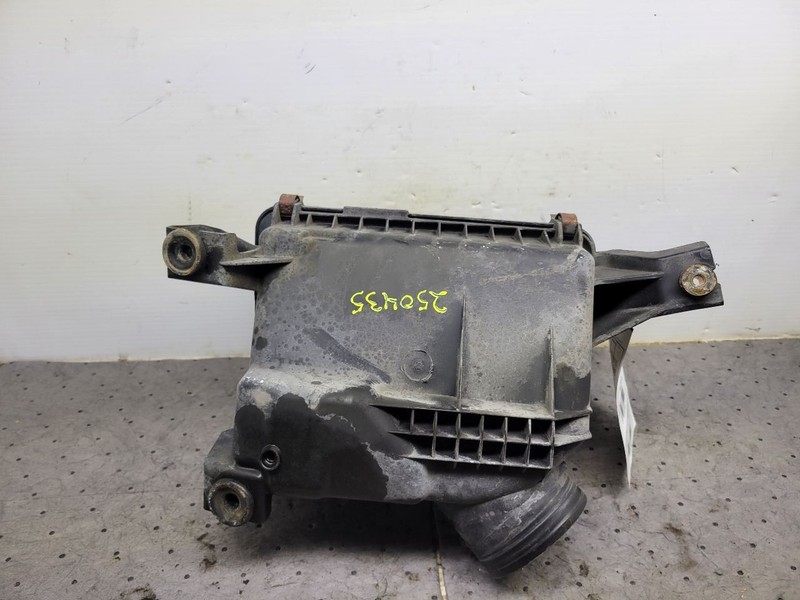 Air Cleaner Assembly Fits 12-14 CR-V 1687489