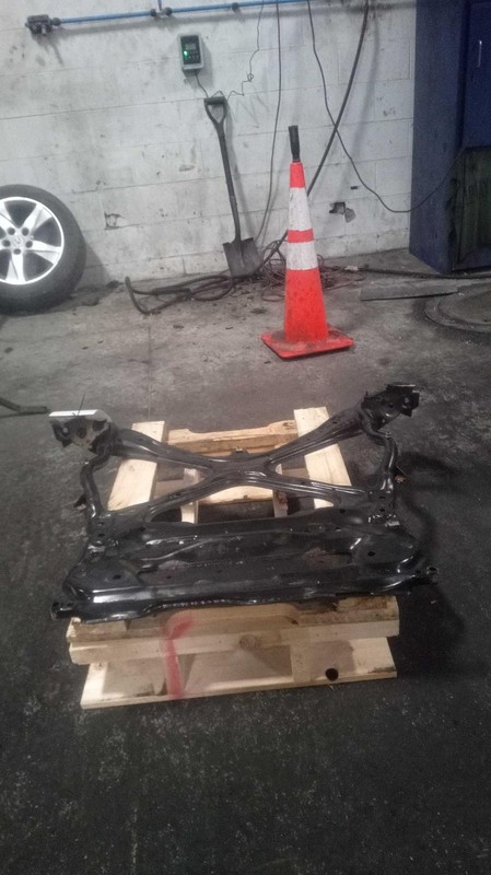 2018 AUDI A4 Frame Crossmember OEM 8W1399347G Grey 62K Miles Warranty