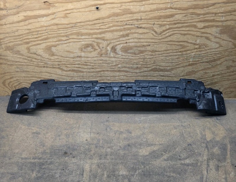 2017 2018 Hyundai Elantra Front Bumper Grille Absorber OEM *