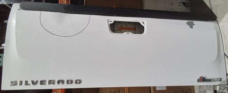 2008-2014 Chevrolet Silverado 1500 2500 3500 LTZ Tailgate 10021 White 20885080