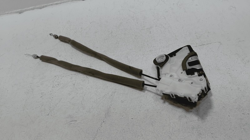 2016-22 Honda Pilot Front Right Passenger Door Lock Latch Actuator W/ Cable OEM