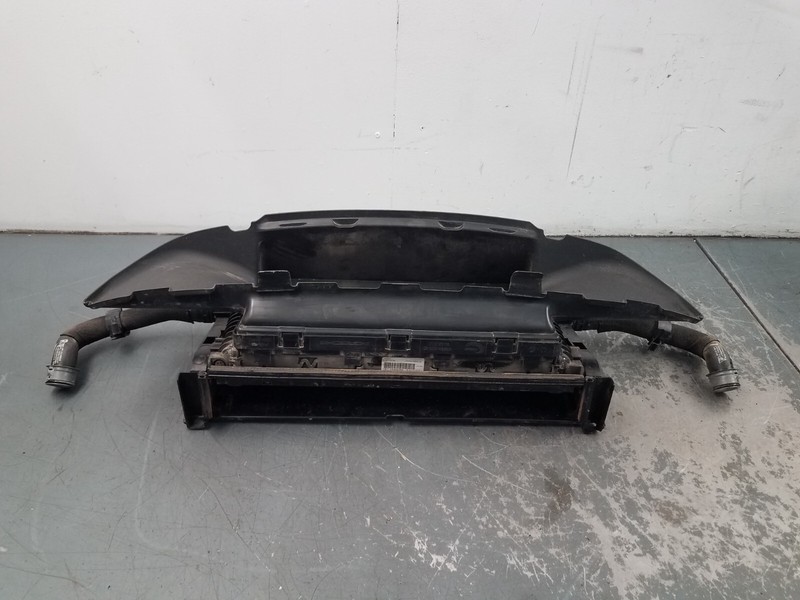 2022 Porsche Cayman GTS Center Radiator / Shroud#8065 i6