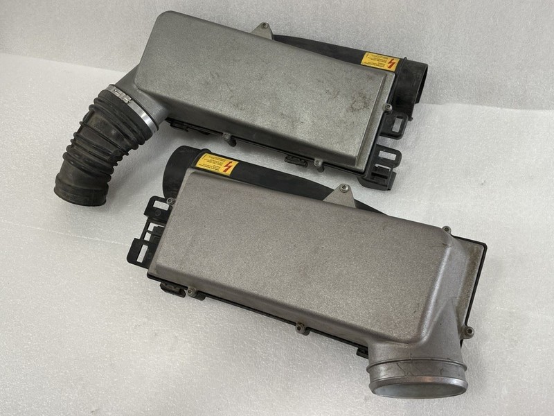 2003 2004 2005 2006 MERCEDES E55 W211 AIR CLEANER FILTER BOX HOUSINGS