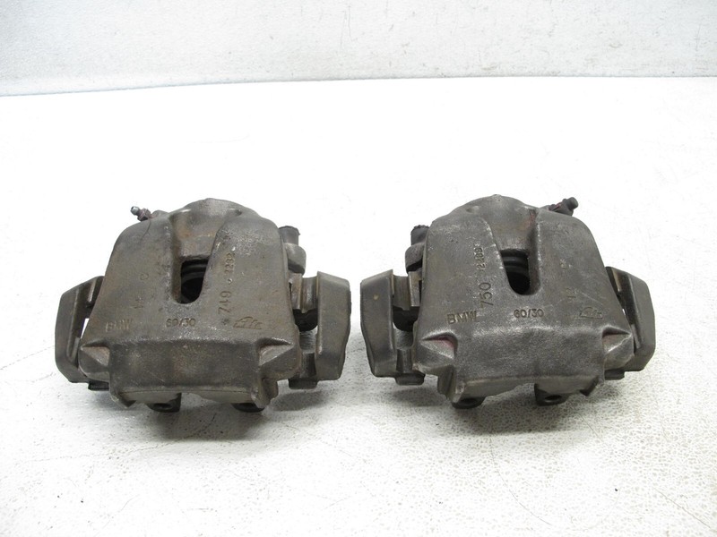 07-14 BMW E70 X5 X6 3.0FRONT LEFT RIGHT BRAKE CALIPER PAIR SET OEM 010925