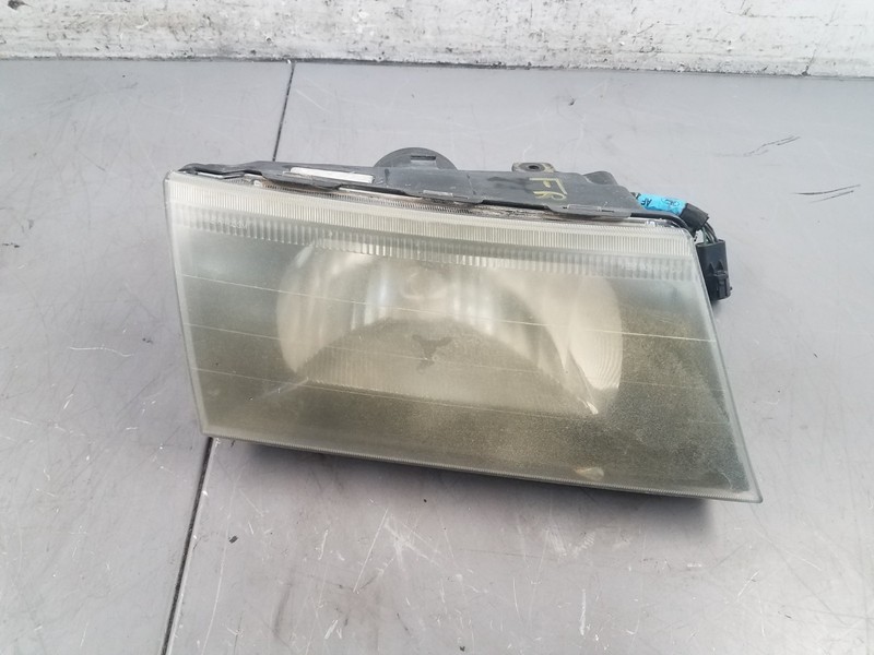 2003 03 04 Mercury Marauder Right Passenger Head Light #4504 S3