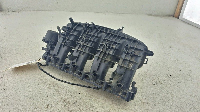 2013-2014 Volkswagen Passat 2.0L Intake Manifold OEM TSI