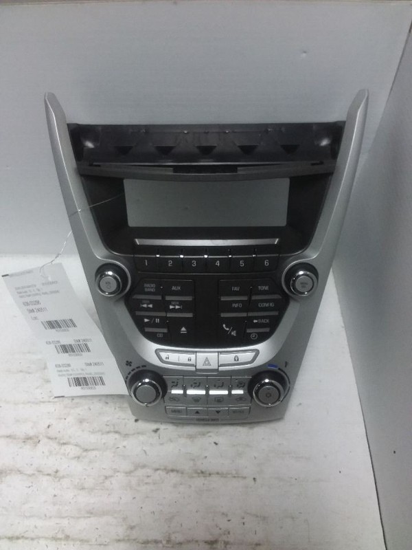 Radio And Temperature Control Panel AM FM XM CD MP3 Fits 10-11 EQUINOX 20920042