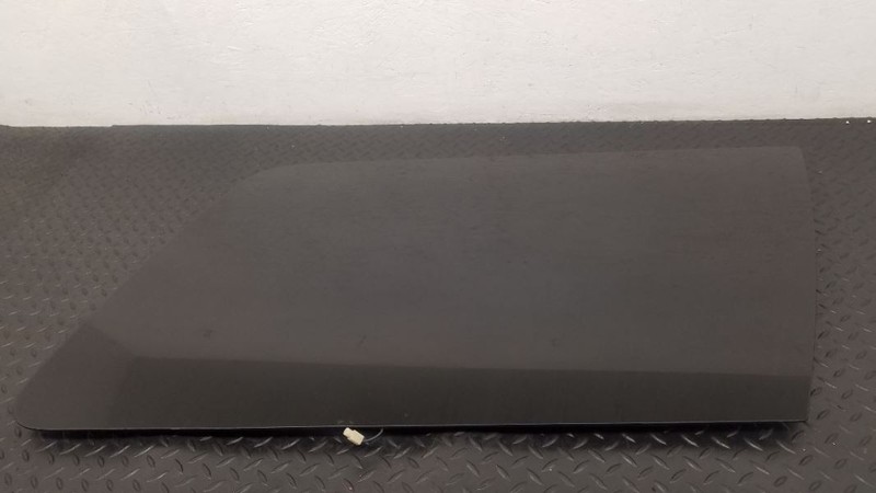 03-06 Lincoln Navigator Right Passenger Movable Quarter Glass OEM 6L1Z7829700DA
