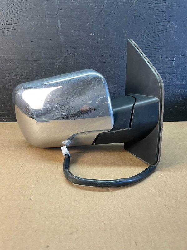 2004 to 2015 Nissan Armada Right Passenger Turn Signal Door Mirror AC9994 DG