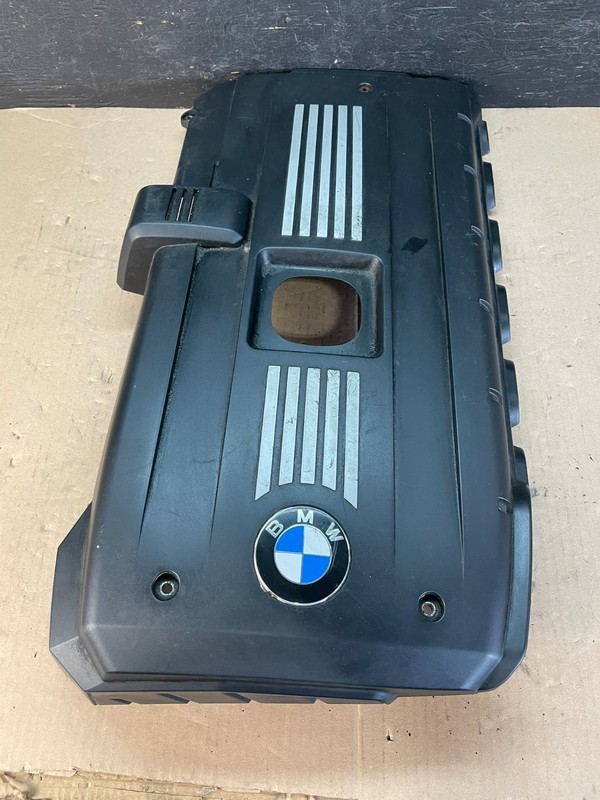 2007 to 2013 BMW 328i 528iPlastic Engine Cover Shield OEMAD8433 DG
