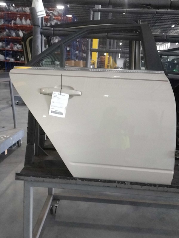 2011 Cadillac CTS Rear Right Door Tan 470416 Used 65K Miles OEM Quality