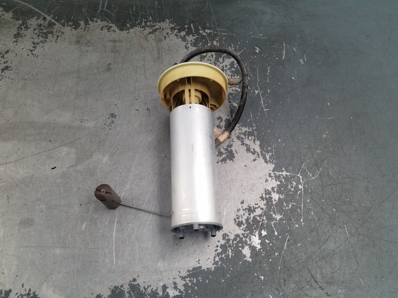 2003 Jeep Wrangler TJ Rubicon 4x4 Fuel Pump / Sending Unit #6608 Q3