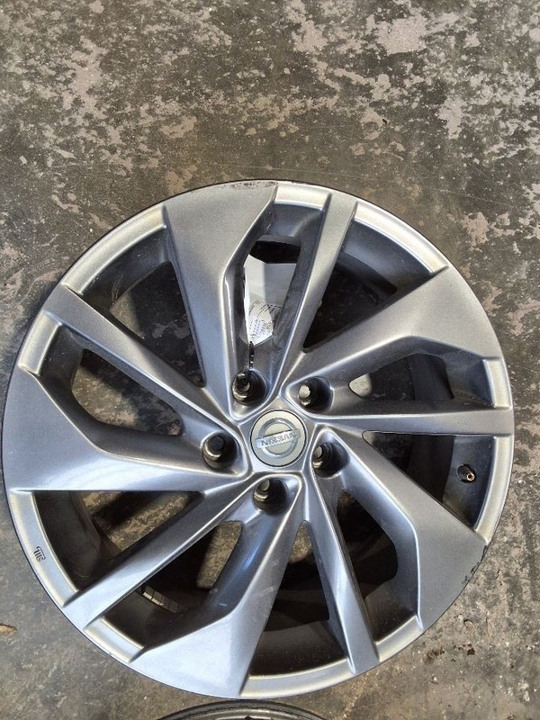 2016 Nissan Rogue Wheel Rim 18x7 Alloy 10 Spoke Dark Gray