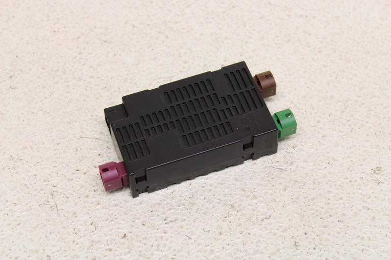 MK7 VW GTI Jetta USB Distributor Hub Module Golf Arteon Genuine Oem 2020-2021